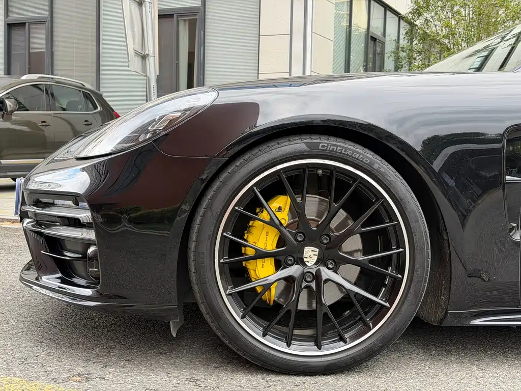 Porsche Panamera — миниатюра 22
