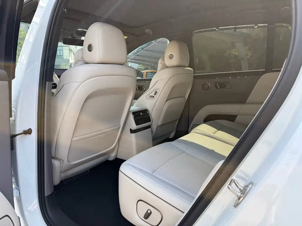 Li Auto Li i6 — миниатюра 8