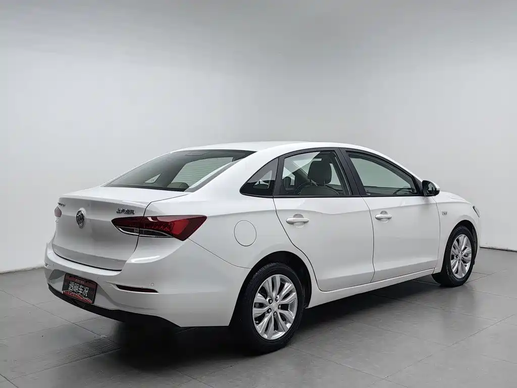 Buick Excelle — миниатюра 2