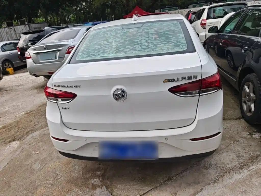 Buick Excelle — миниатюра 6