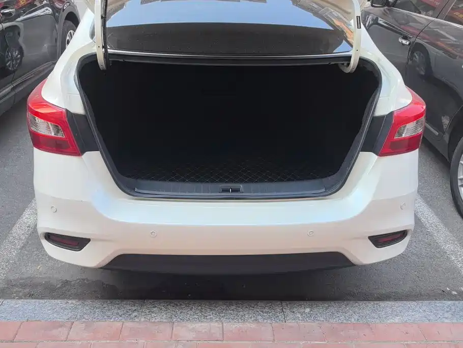 Nissan Sylphy — миниатюра 4