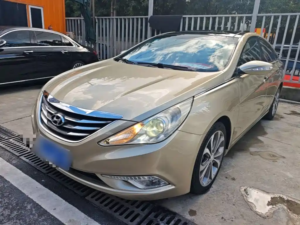 Hyundai Sonata — миниатюра 2