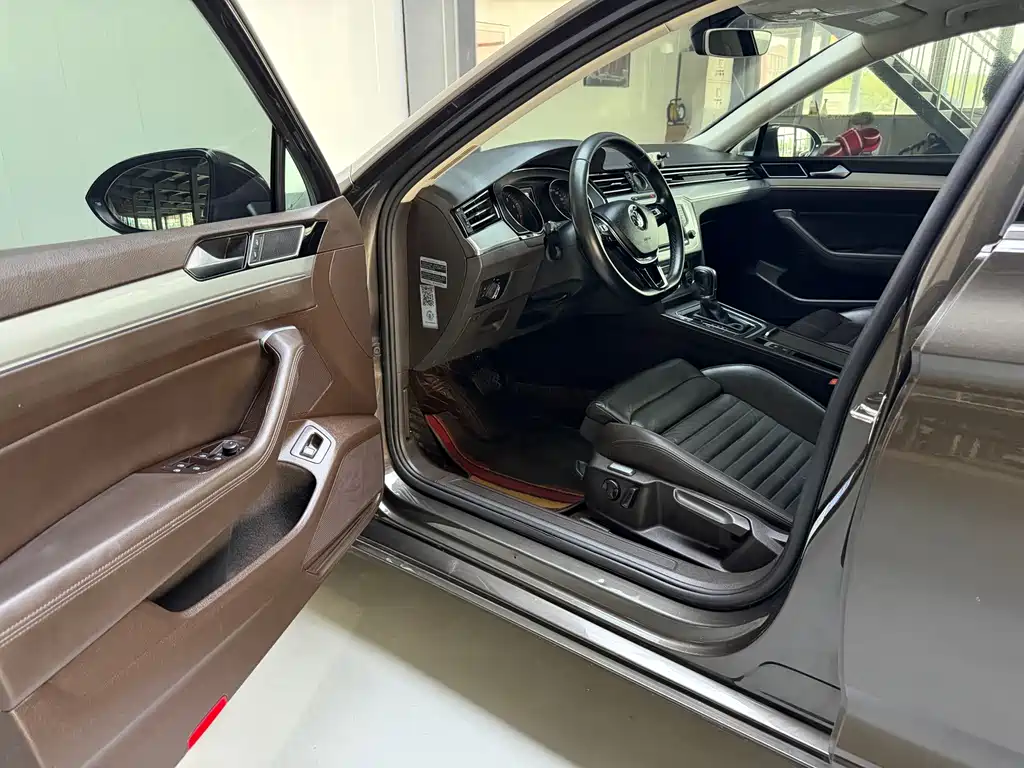 Volkswagen Viloran — миниатюра 7