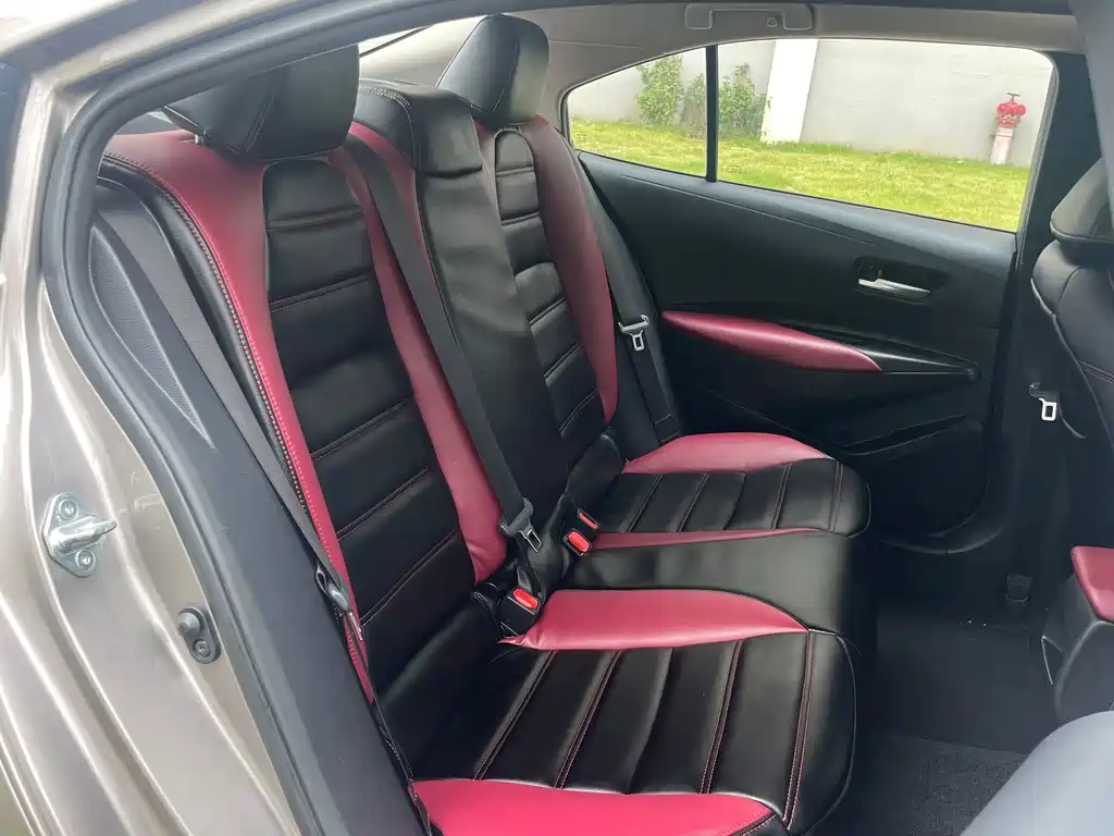 Toyota Corolla — миниатюра 10