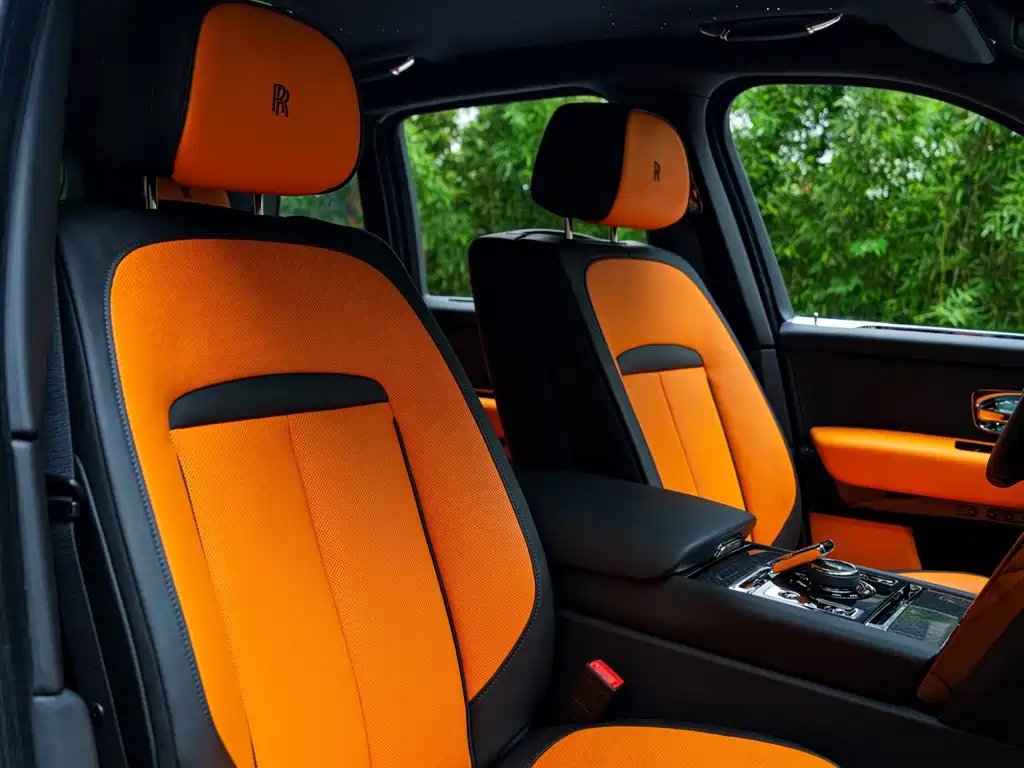 Rolls-Royce Cullinan — миниатюра 19