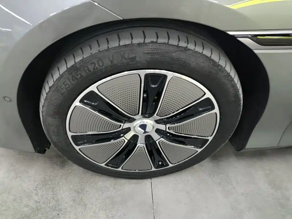 Denza Denza Z9GT — миниатюра 23