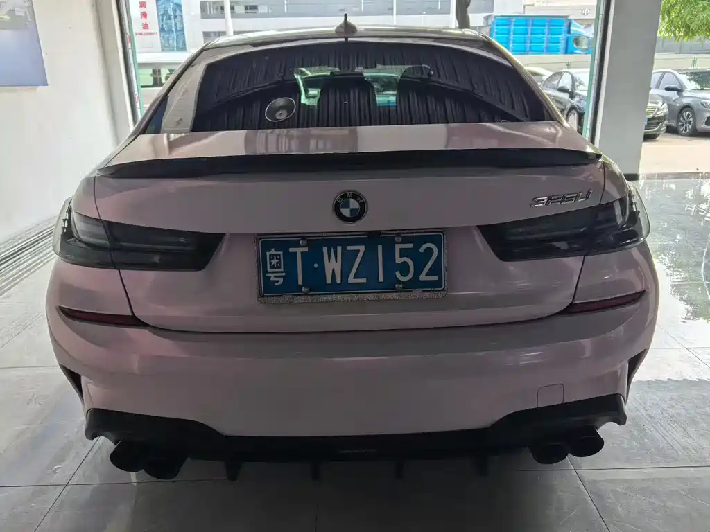 BMW 3 Series — миниатюра 4