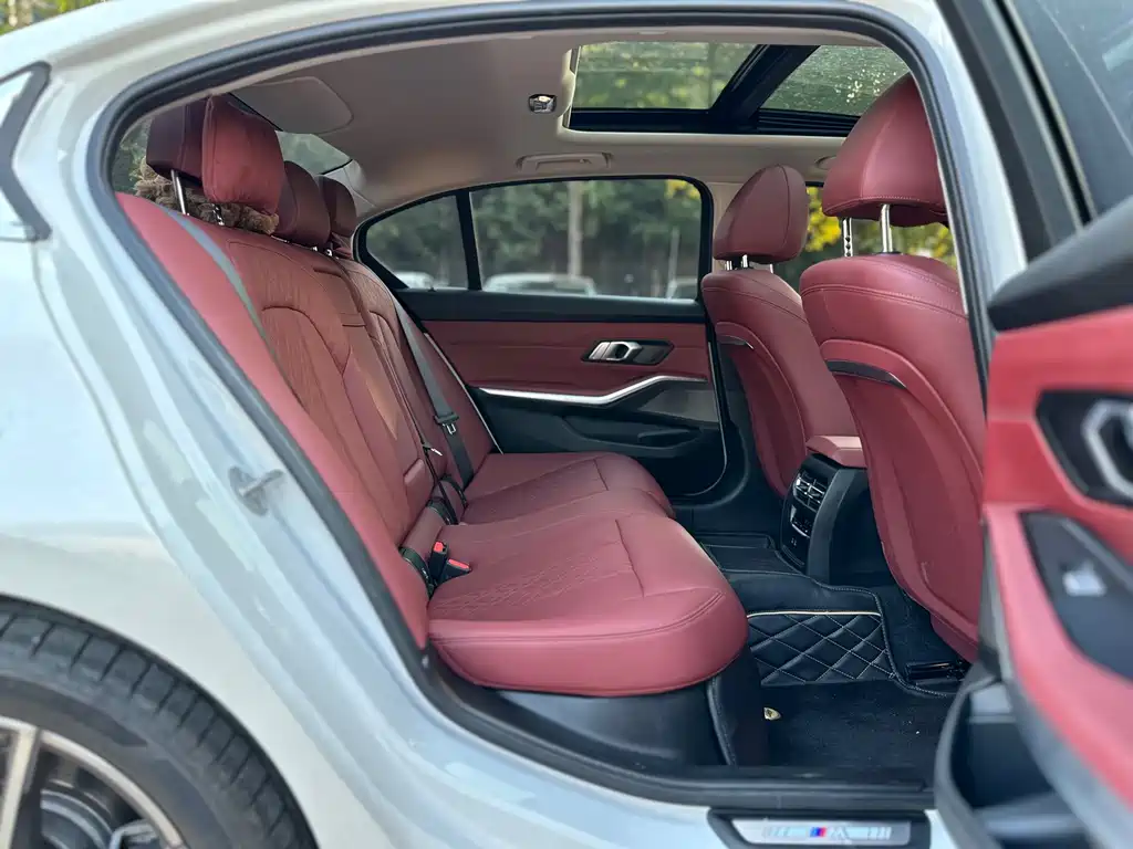 BMW 3 Series — миниатюра 10