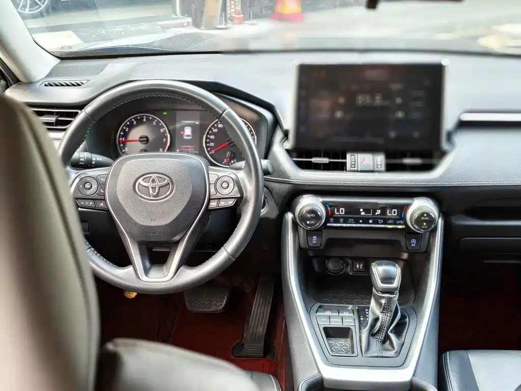 Toyota Wildlander — миниатюра 16