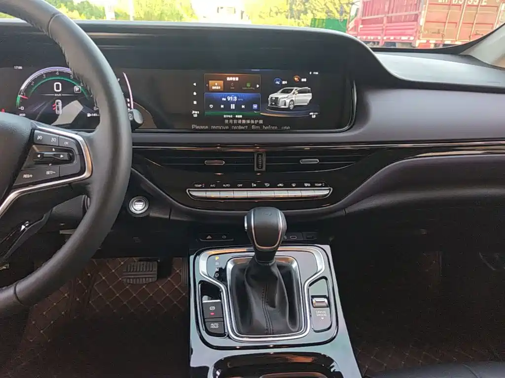 GAC Motor Trumpchi M6 — миниатюра 13
