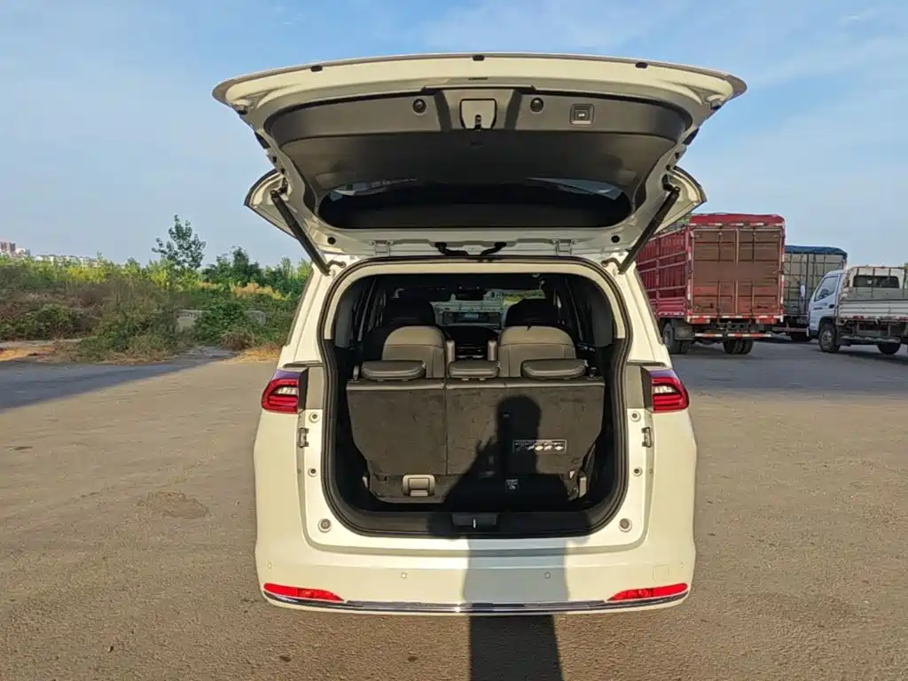 GAC Motor Trumpchi M6 — миниатюра 19