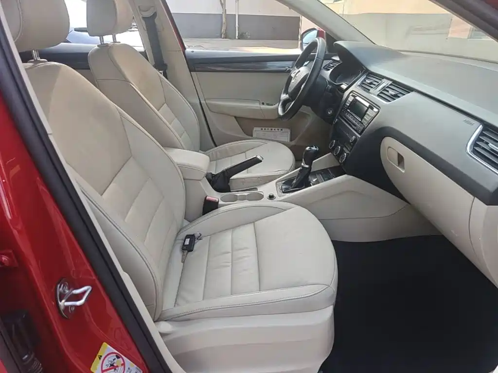 Skoda Octavia — миниатюра 25