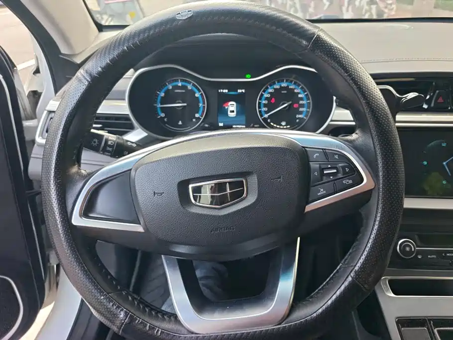 Geely Emgrand — миниатюра 15