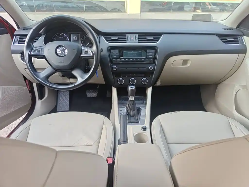 Skoda Octavia — миниатюра 10