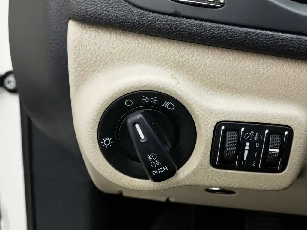 Fiat Viaggio — миниатюра 21