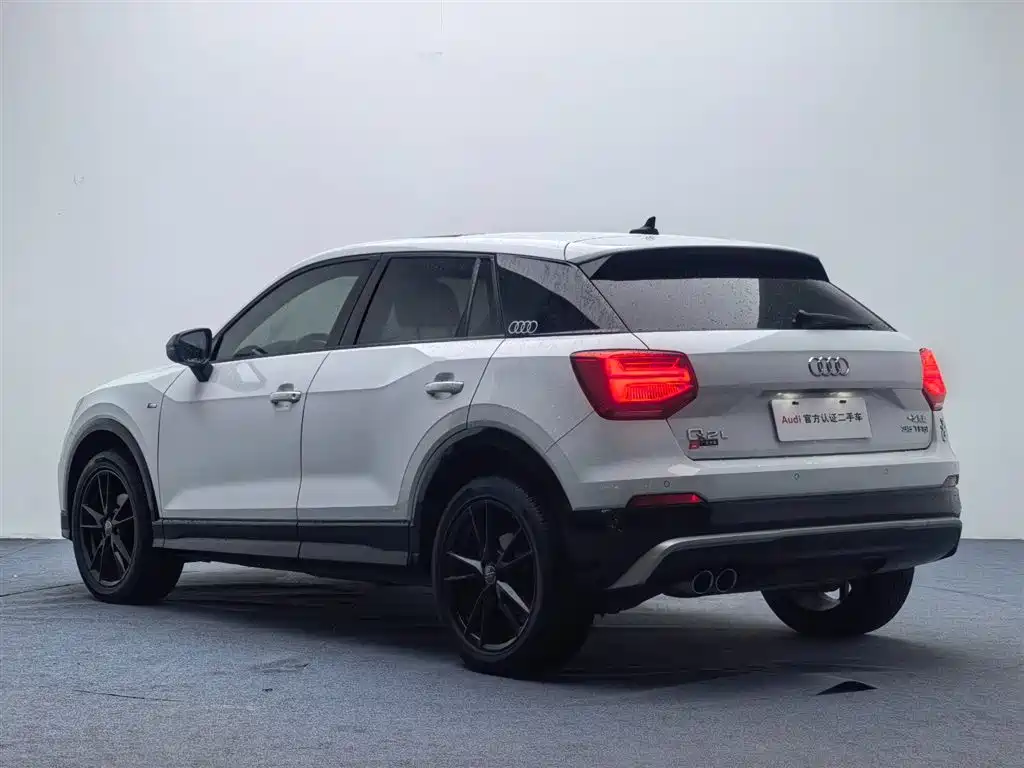 Audi Q2L 2021 35 TFSI