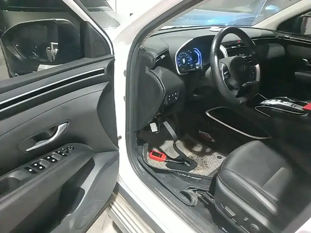 Hyundai Tucson — миниатюра 16