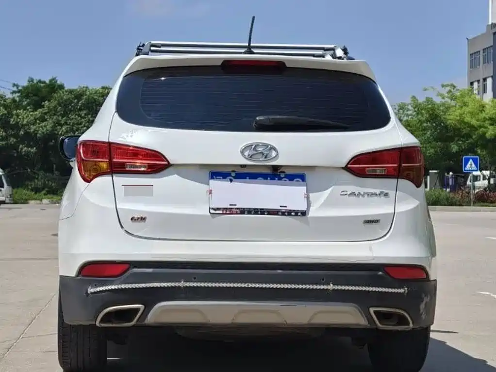 Hyundai Santa Fe — миниатюра 4