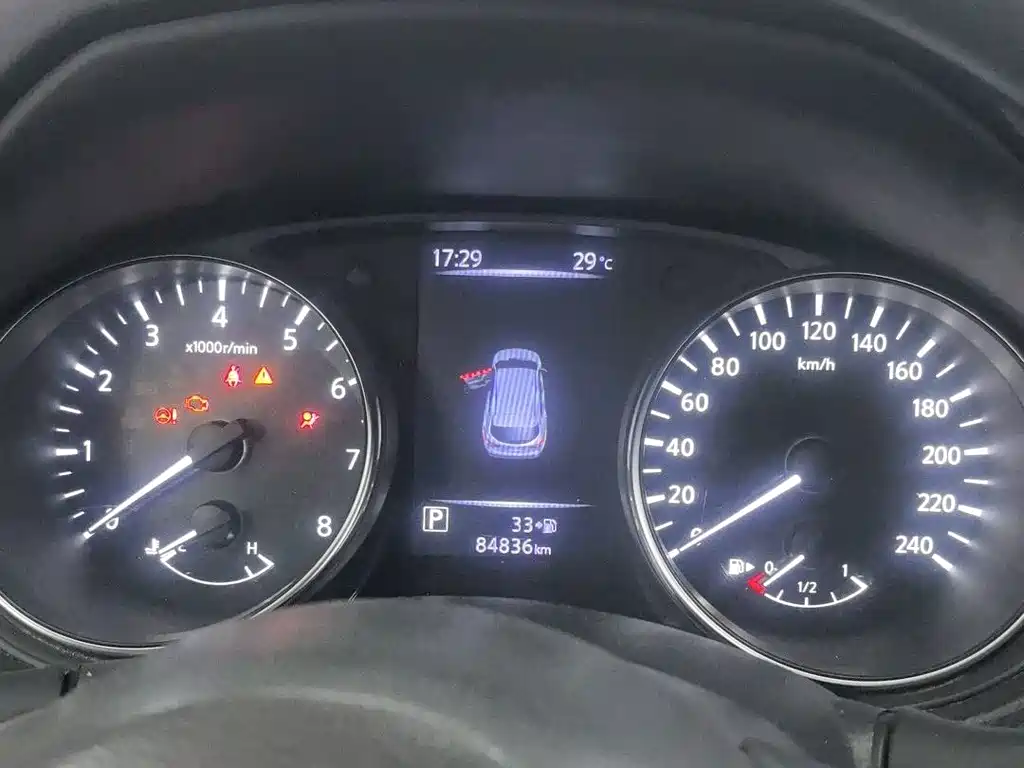 Nissan Qashqai — миниатюра 12