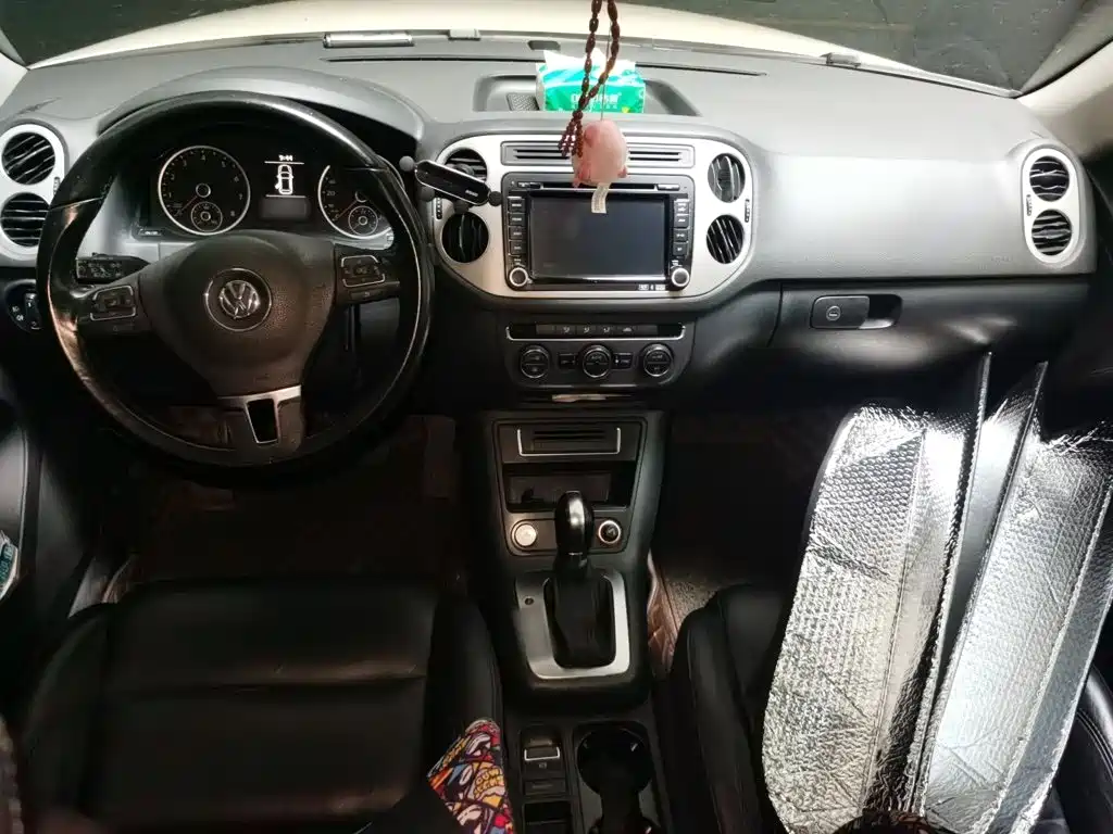Volkswagen Tiguan — миниатюра 5