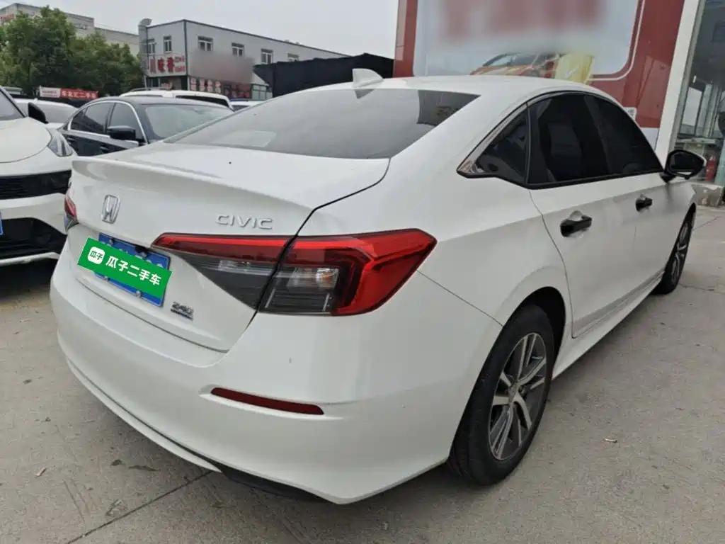 Honda Civic — миниатюра 7