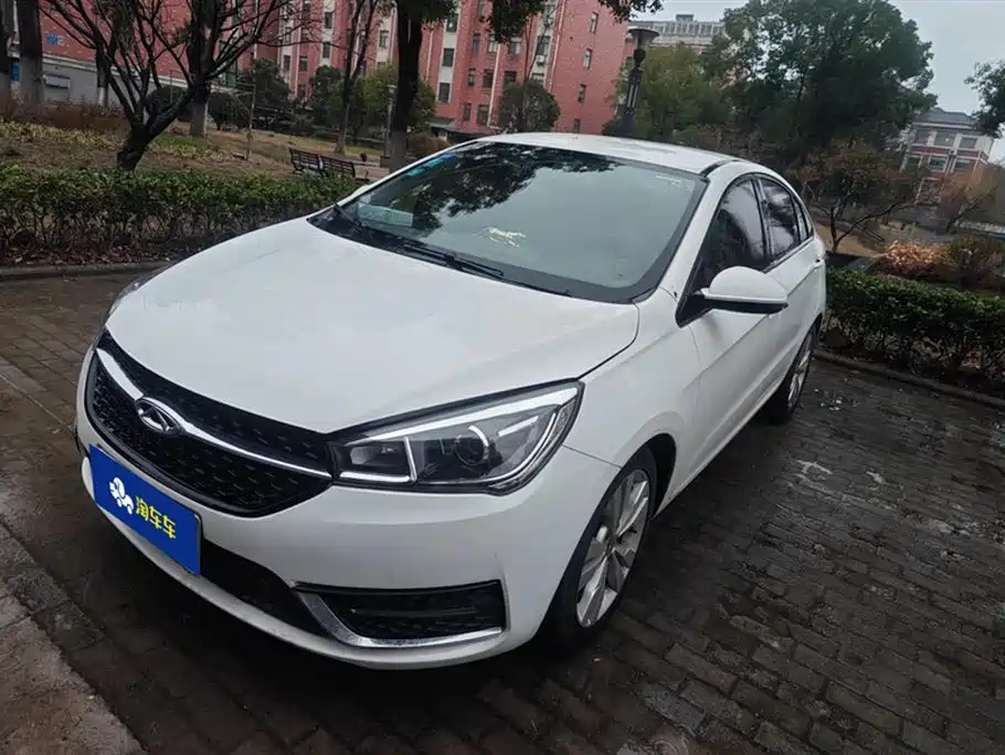 CHERY ARRIZO 5