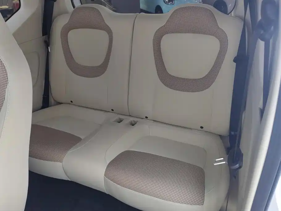 Wuling MINIEV — миниатюра 11