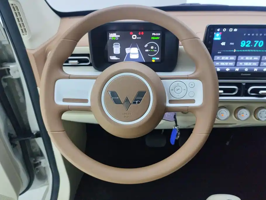 Wuling MINIEV — миниатюра 15