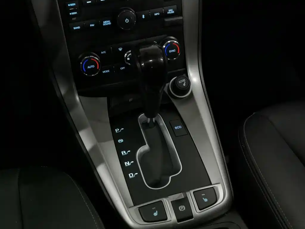 Chevrolet Captiva — миниатюра 13