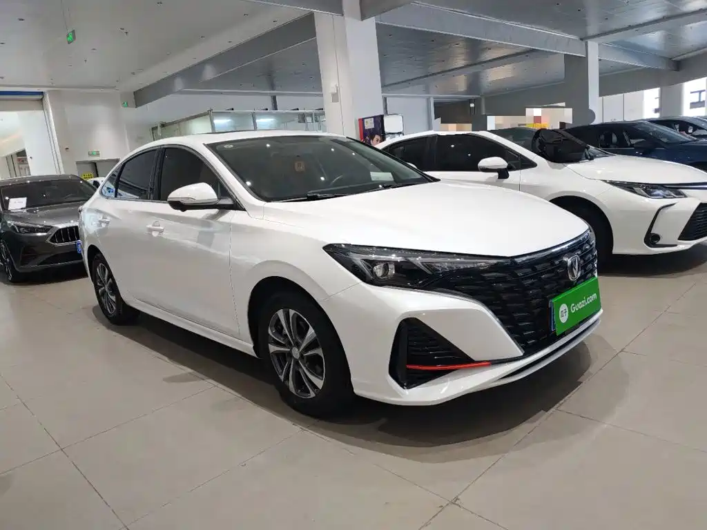 Changan Eado — миниатюра 4