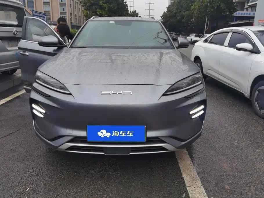 BYD PLUS New Energy — миниатюра 2