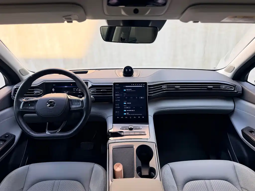 NIO ES6 — миниатюра 16