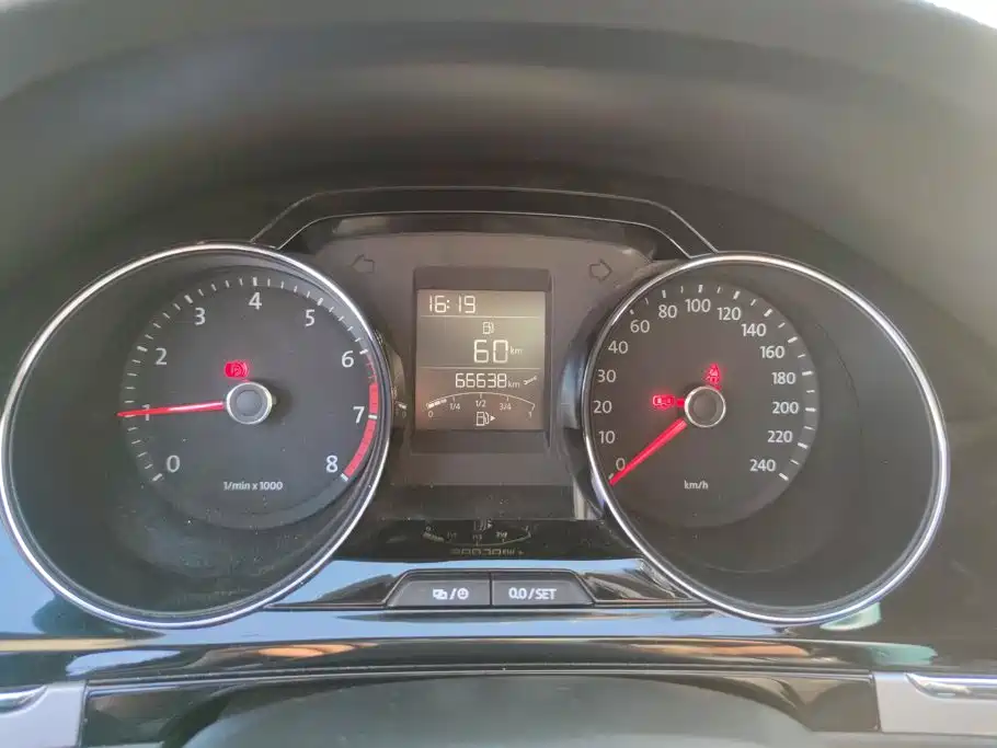 Volkswagen Bora — миниатюра 14