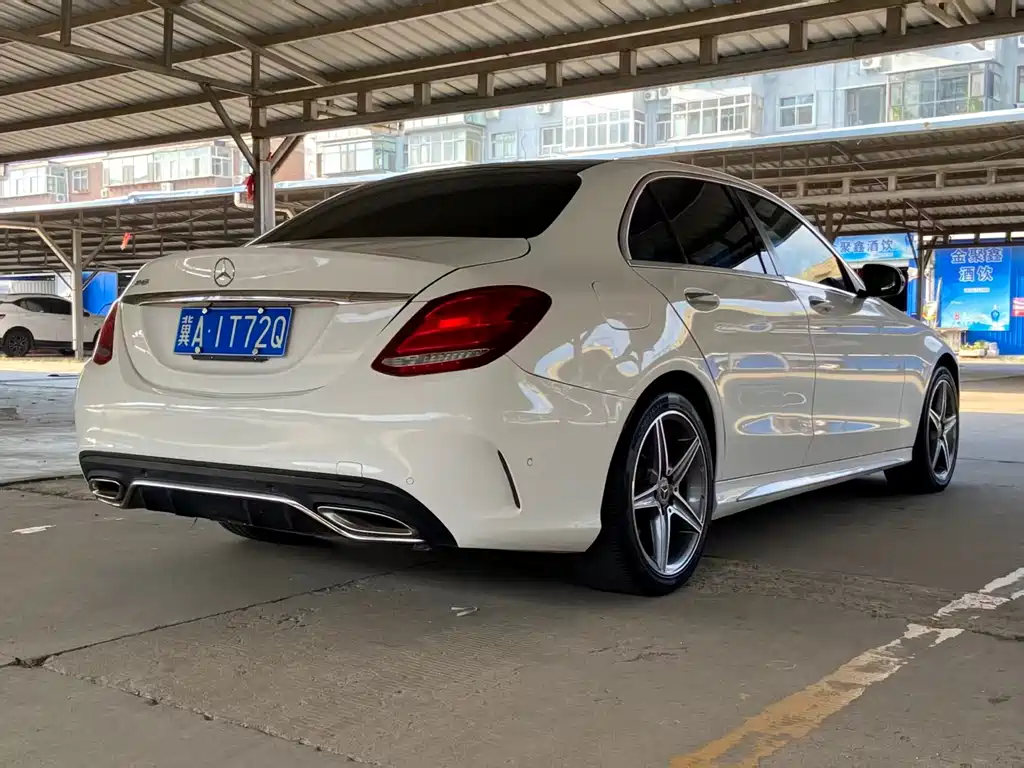 Mercedes-Benz C-Class — миниатюра 5
