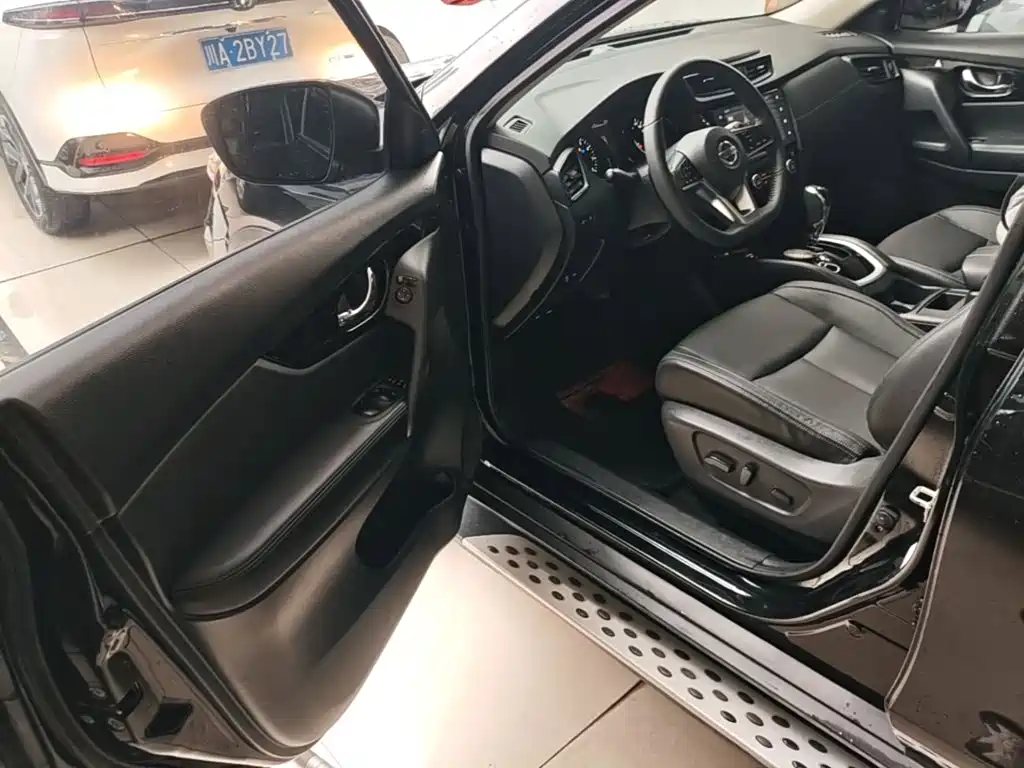 Nissan X-Trail — миниатюра 16