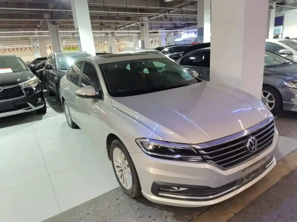 Volkswagen Lavida — миниатюра 4