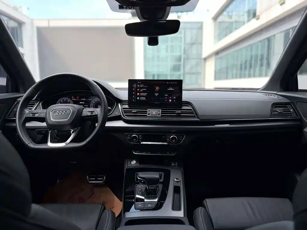 Audi Q5L — миниатюра 3