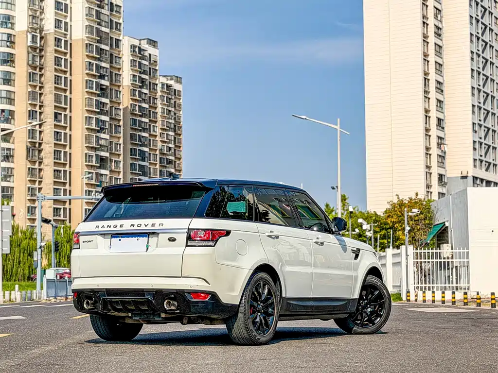 Land Rover Sport — миниатюра 5