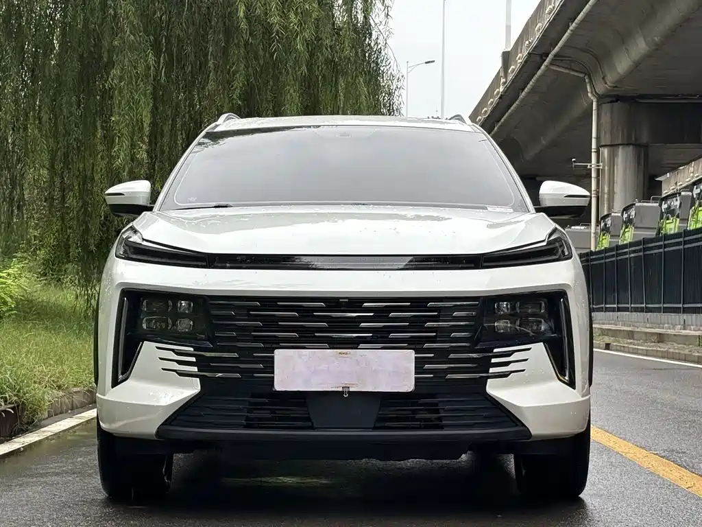 JAC JAC QX PHEV — миниатюра 2