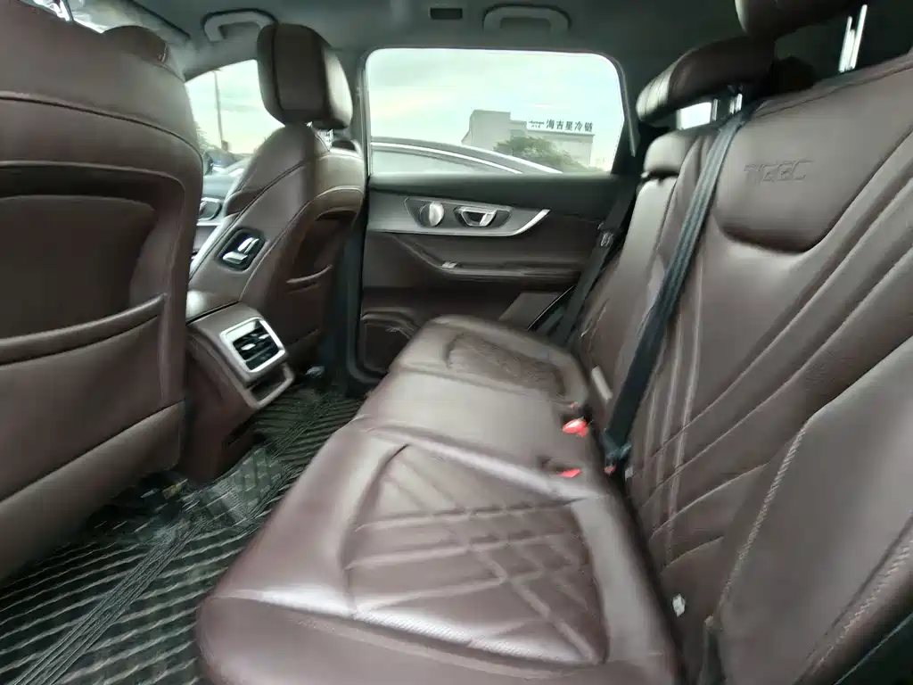Chery Tiggo 8 PRO — миниатюра 9