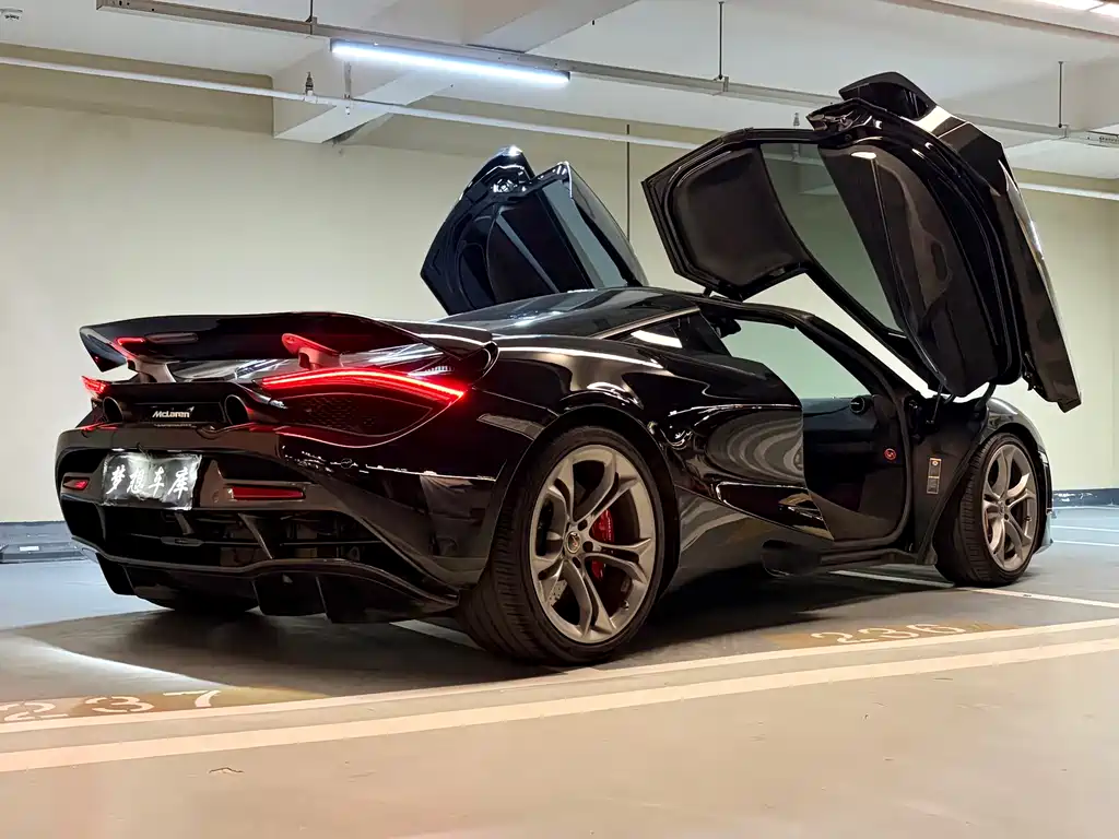 McLaren 720S 4.0T Coupe, фото 11
