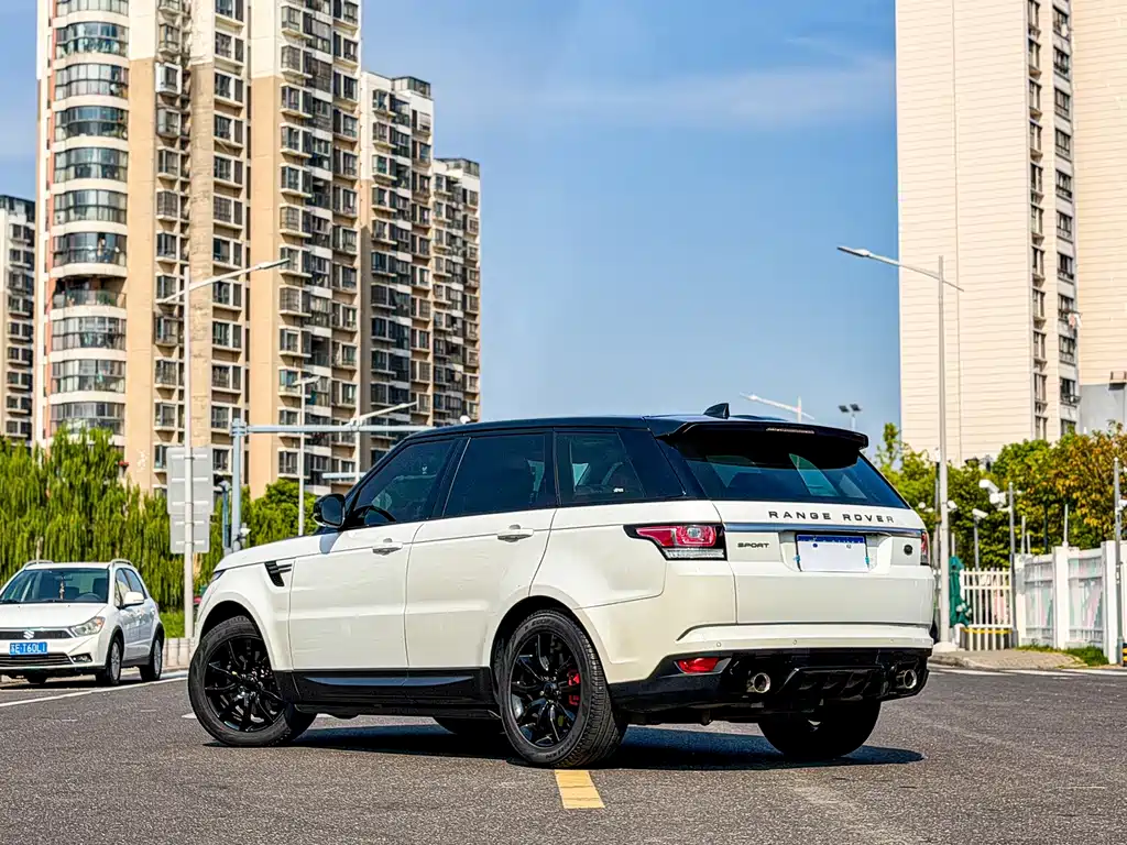 Land Rover Sport — миниатюра 7