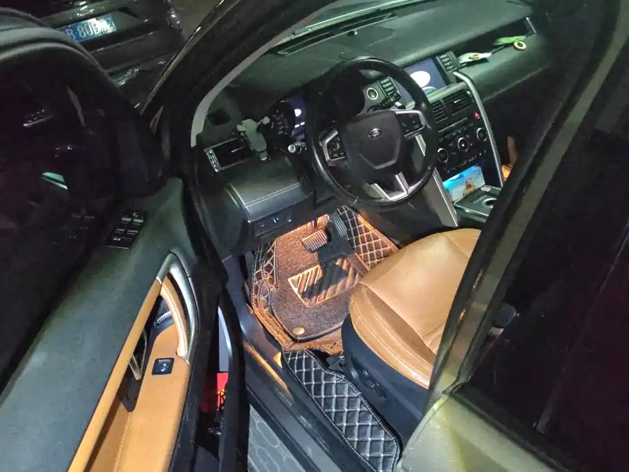 Land Rover Discovery Sport — миниатюра 9