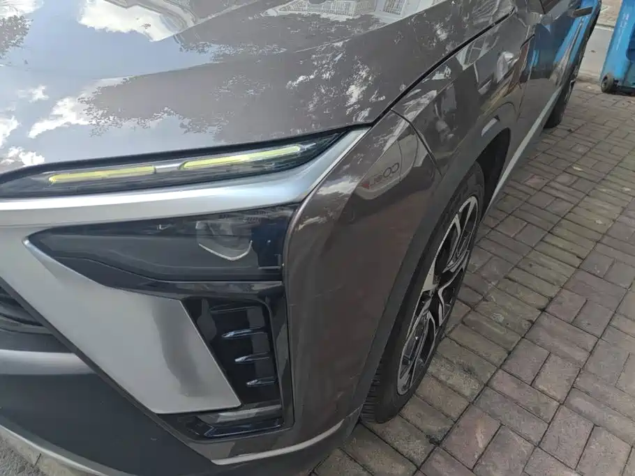 NIO ES8 — миниатюра 5