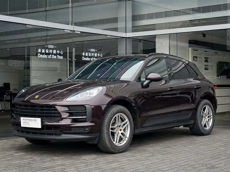 Porsche Macan 2021