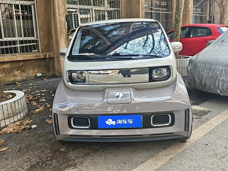 BAOJUN KIWI EV