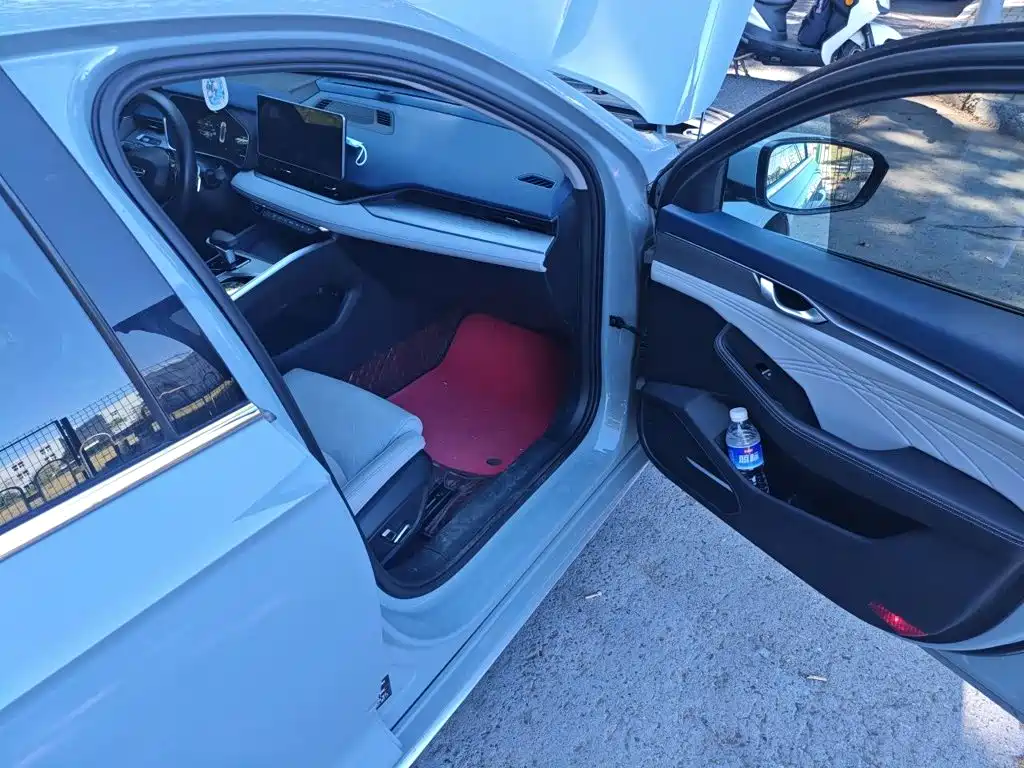 Geely Xingrui — миниатюра 19