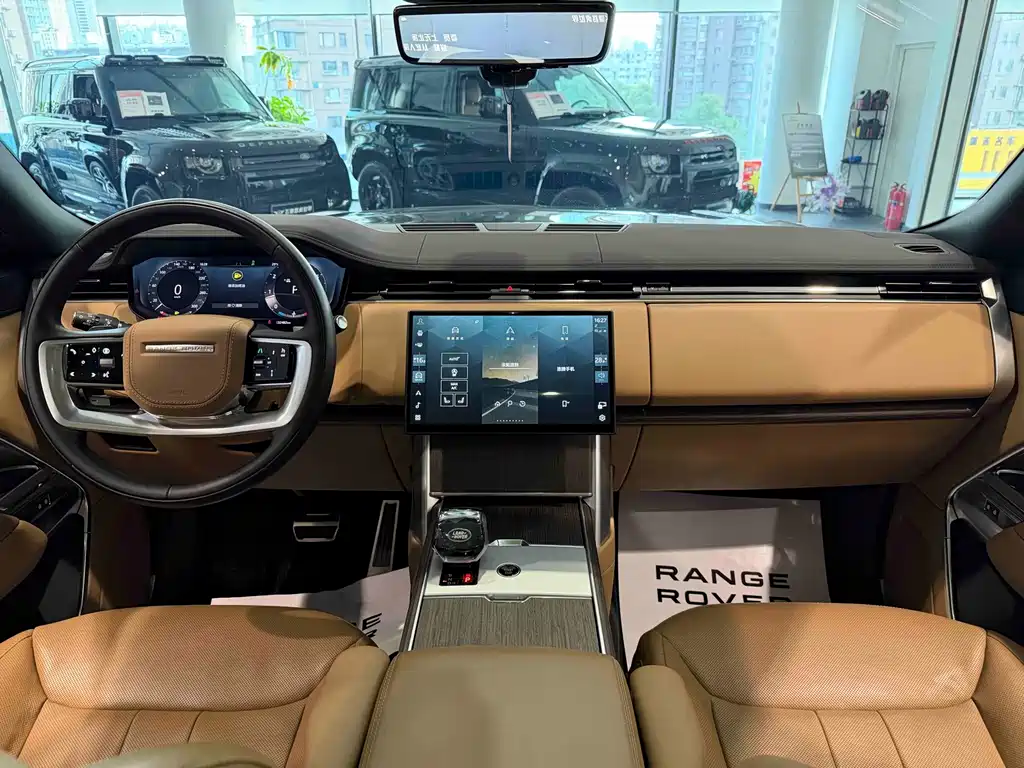 Land Rover Range Rover — миниатюра 18