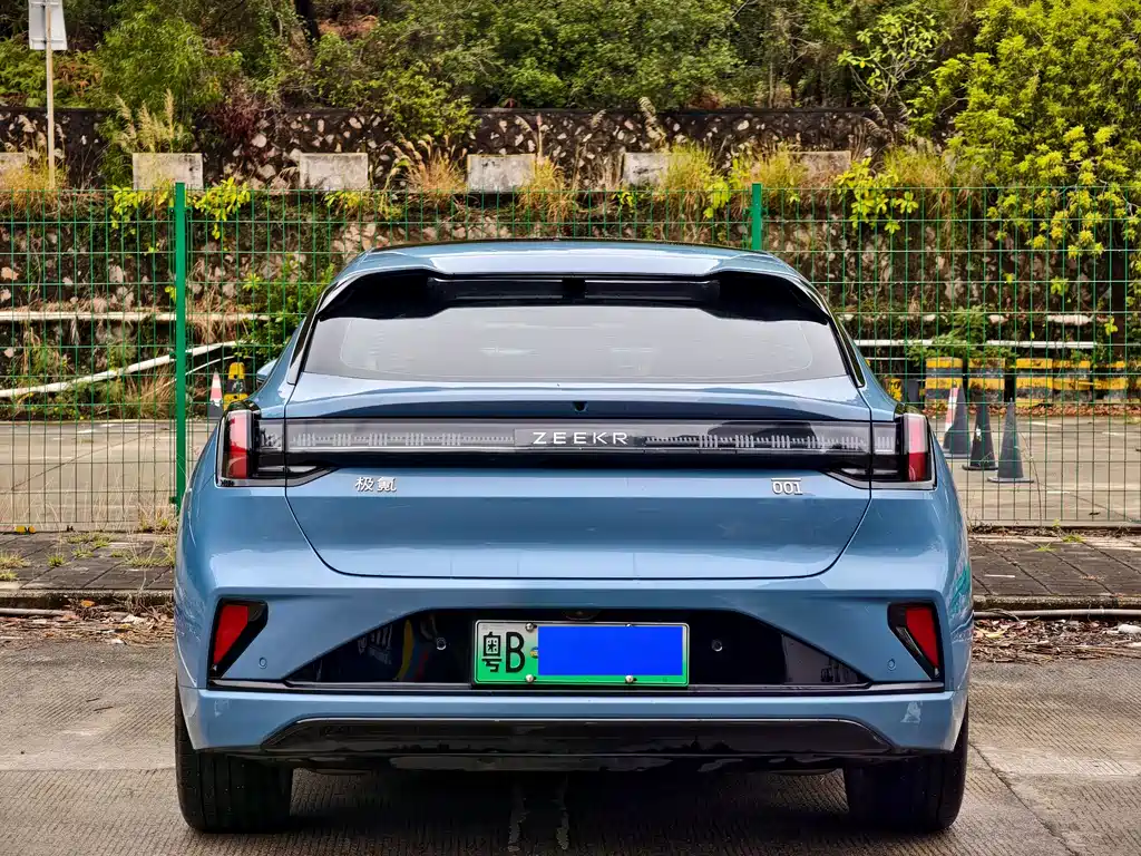 ZEEKR EXTREME KRYPTON 001