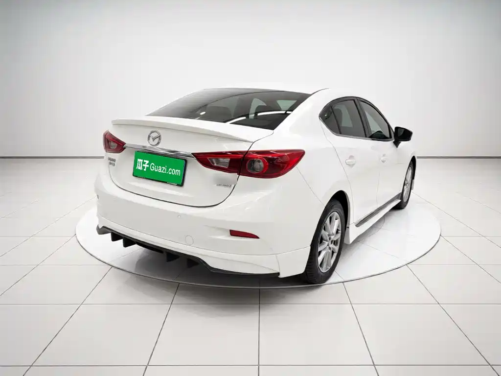 Mazda 3 Axela — миниатюра 6
